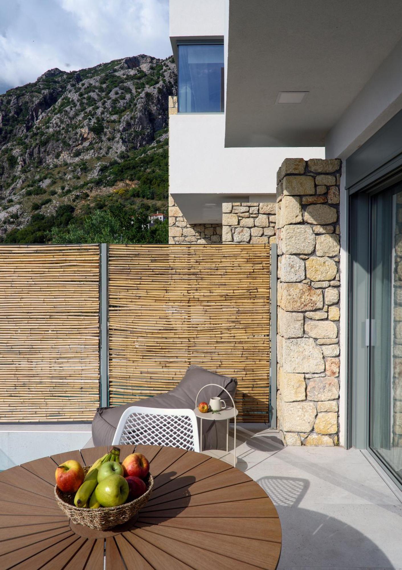 Lithos Retreat 2